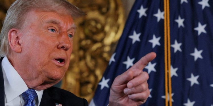 Trump muses about wars & TikTok in first presser after polls