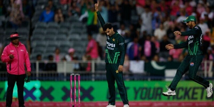 Pakistan whitewash South Africa, wins ODI series 3-0