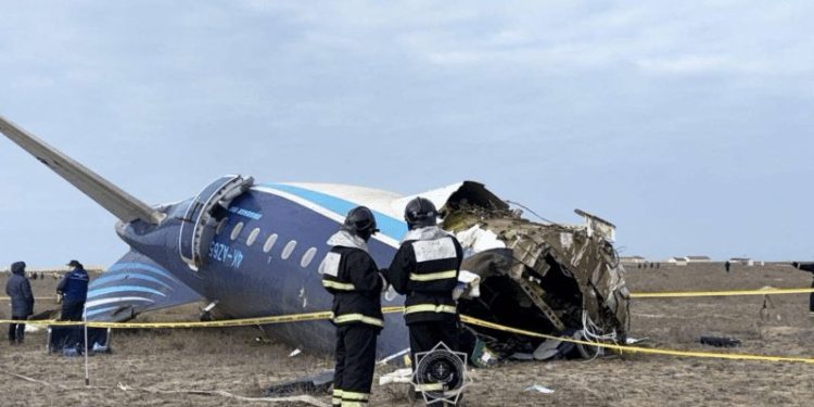 Azerbaijan mourns 38 victims of plane crash in Kazakhstan