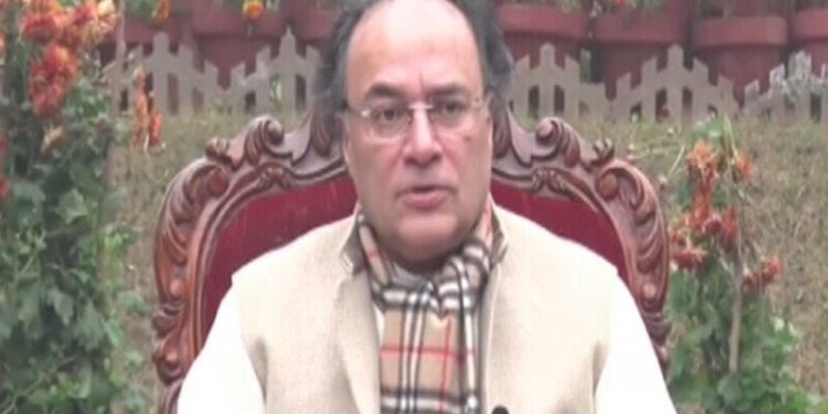 Aurangzeb calls for unity to boost tax-to-GDP ratio across all sectors