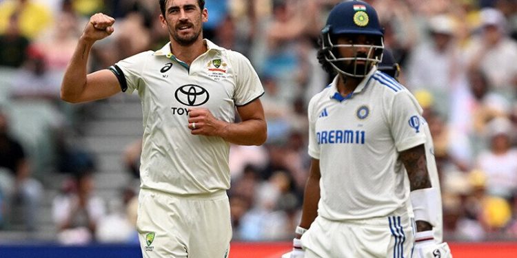 Australia on top in 2nd India Test after Starc takes six