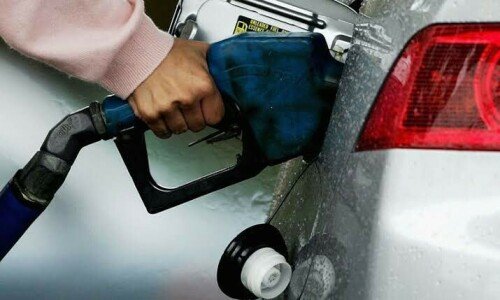 Diesel cut by Rs3, petrol price stays unchanged