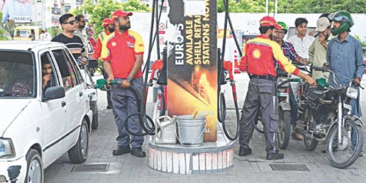 Petrol, diesel to cost Rs6 more in next fortnight
