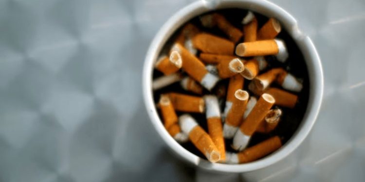 Pakistan tops annual smoking death toll in South Asia: report