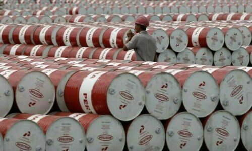 Oil imports show paltry growth