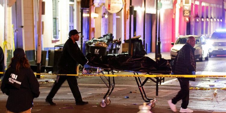 15 killed, 30 injured as US army veteran flying ISIS flag rams into New Orleans crowd
