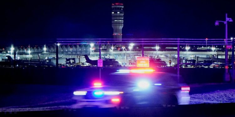 American Airlines jet carrying 64 collides with helicopter, crashes in Washington