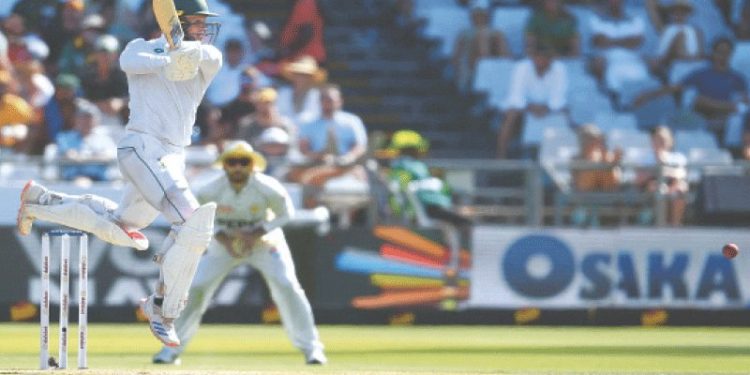 Rickelton, Bavuma tons put SA on top in Cape Town