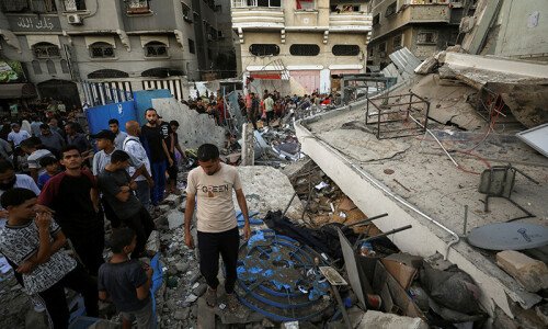 Rescuers in Gaza decry Israeli attacks on schools-turned-shelters