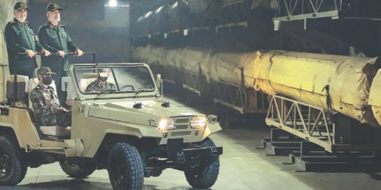 Iran conducts air defence exercises