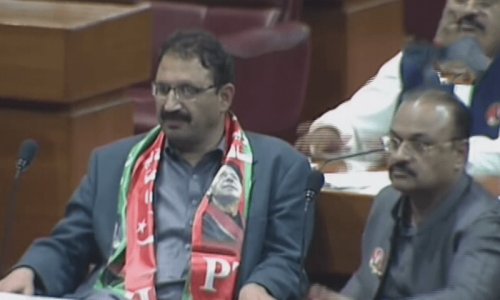 PTI goes to court against restrictions on meeting Imran