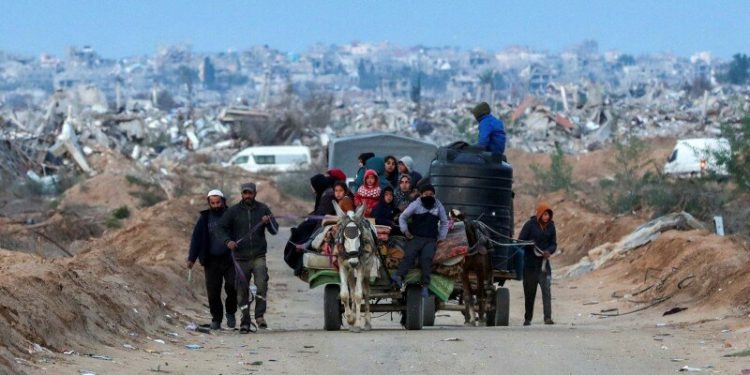 Israel says it is postponing release of Palestinian detainees