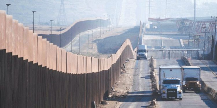 Trump to impose tariffs on Canada, Mexico, China today