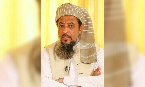 JUI-S leader Maulana Hamidul Haq among 6 dead in Nowshera madressah suicide blast; 15 injured