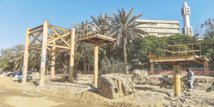 Bad news for University Road users as Karachi’s BRT Red Line delayed further