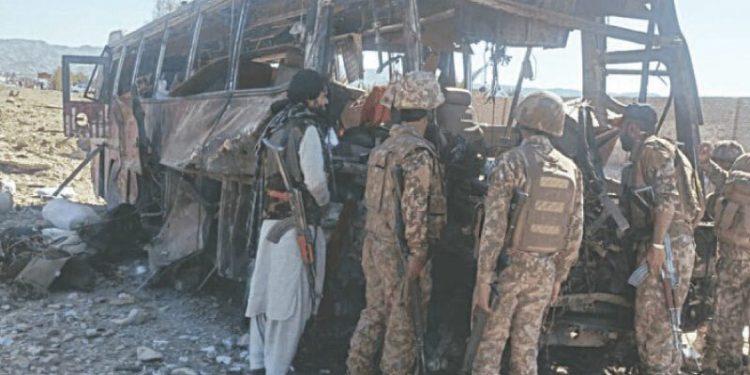 Five martyred in ambush on forces near Noshki