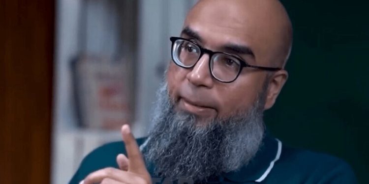 Journalist Farhan Mallick handed into FIA custody for 4 days over ‘anti-state’ content