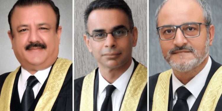 Tensions boil over as IHC judges ‘refuse’ CJ-ordered changes