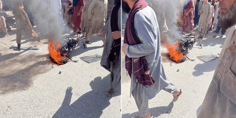 3 dead, 21 injured in blast near police vehicle in Quetta market