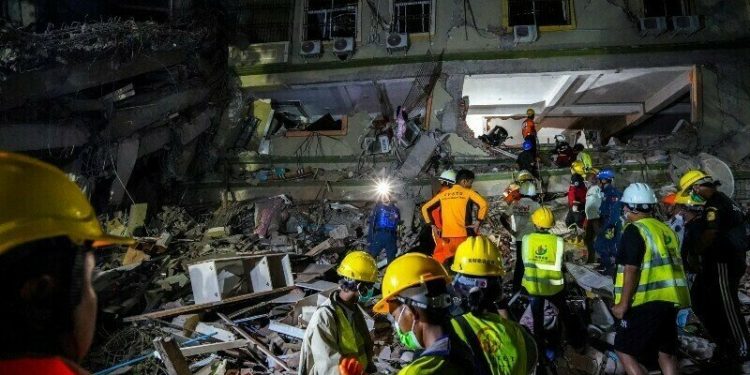 Pakistan gears up to send 70 tonnes of relief goods as Myanmar quake kills over 2,700
