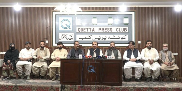 BNP-M demonstrators face tear gas, shelling amid sit-in near Quetta