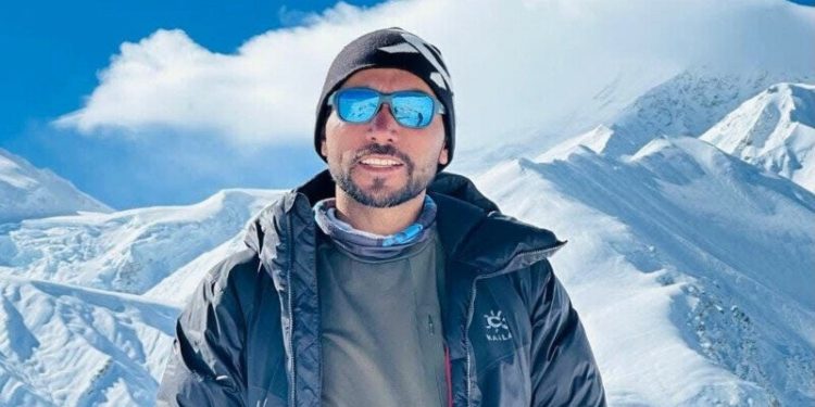 Sirbaz Khan becomes first Pakistani to summit all 8,000ers sans supplementary oxygen