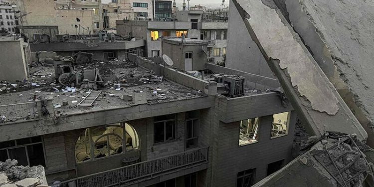 PM Shehbaz orders help for Pakistani Zaireen in Iran