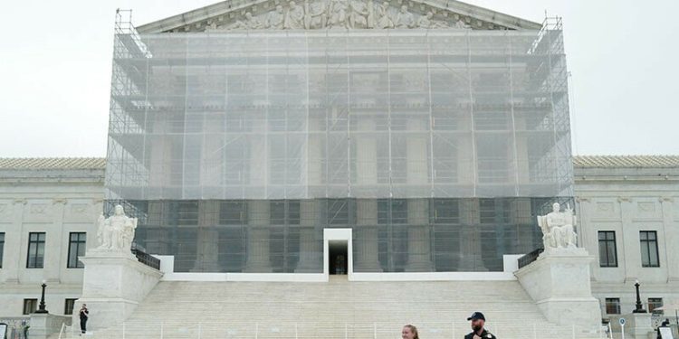 US Supreme Court curbs power of individual judges to block Trump
