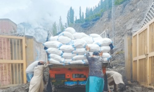 Subsidised wheat stocks exhaust in GB amid supplies delay