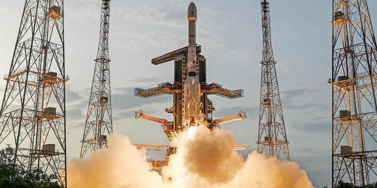 US, India launch powerful Earth-monitoring satellite
