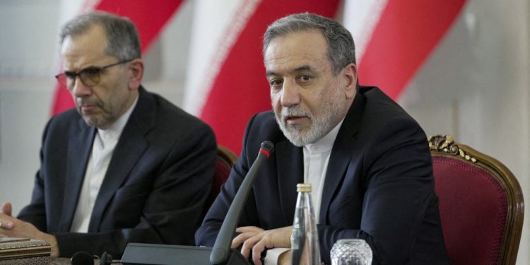 Iran, Europeans agree to meet as sanctions deadline nears