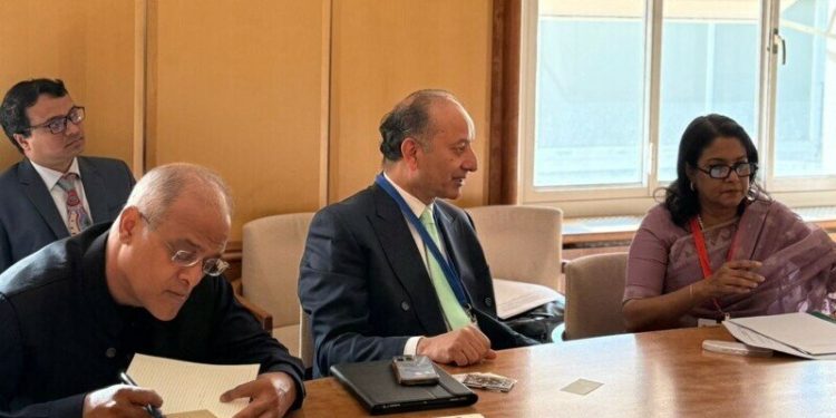 Pakistan takes stand for ‘equitable access’ to green finance for developing nations