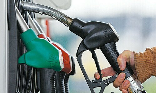 Diesel price drops by Rs12 as petrol remains unchanged