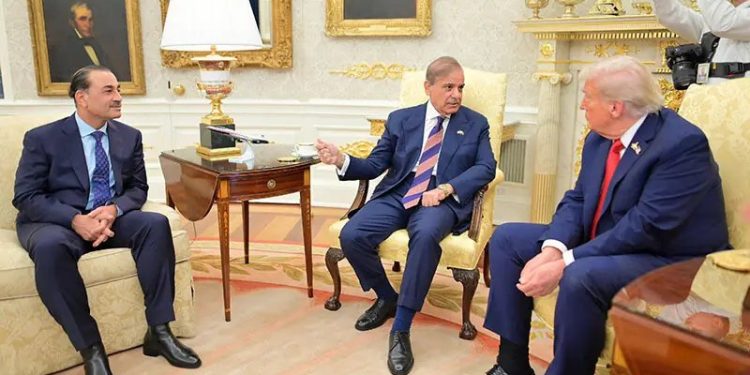 Trump hosts PM Shehbaz, Field Marshal Munir at Oval Office