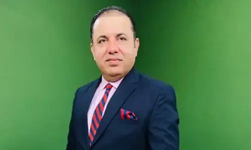 Anchorperson Imtiaz Mir succumbs to injuries suffered during last week’s Karachi gun attack