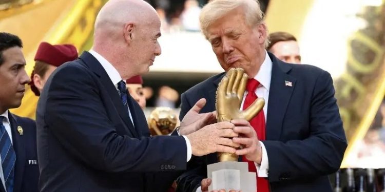 Trump back in sports spotlight at US Open final