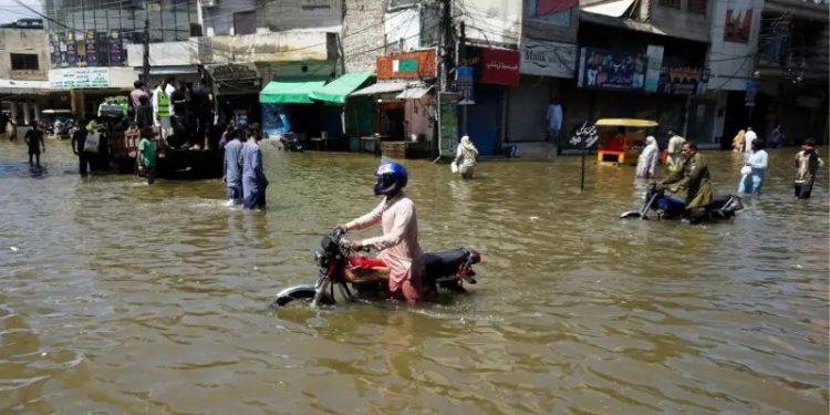 CM Maryam takes emergency measures for flood relief in Gujrat