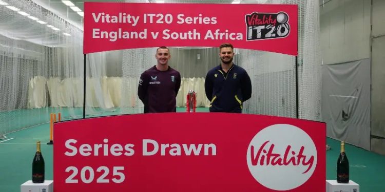 Rain has final say as England and South Africa share T20 series