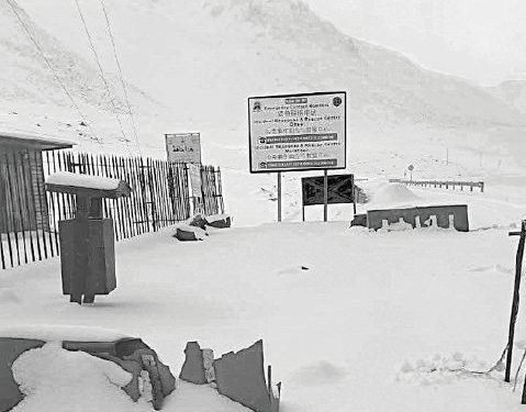 Early snowfall in GB offers relief amid climate concerns