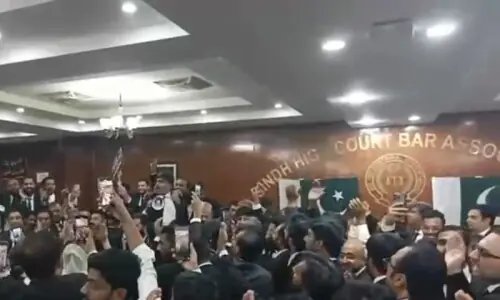 Lawyers protest against 27th Amendment at SHC