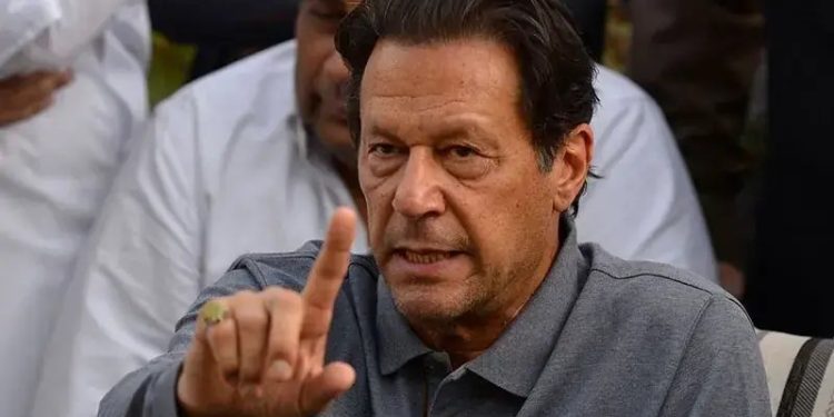 PTI demands clarification from govt regarding ‘rumours’ about Imran’s health