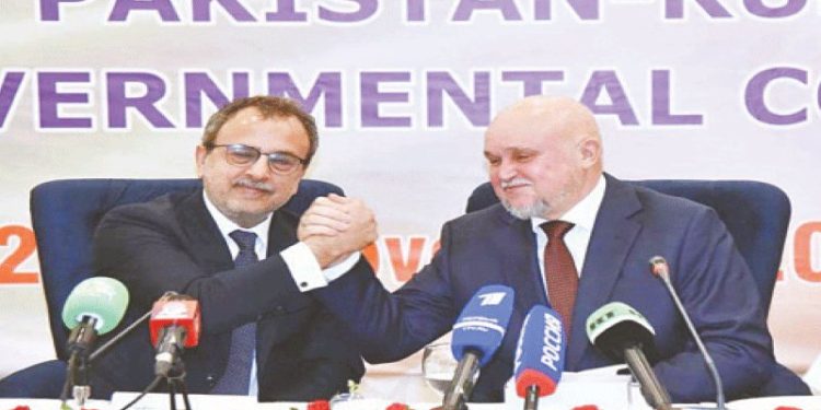 Pakistan, Russia vow ‘forward-looking’ partnership