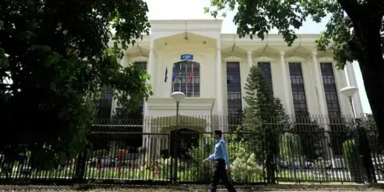 Declaration of assets now must for govt employees