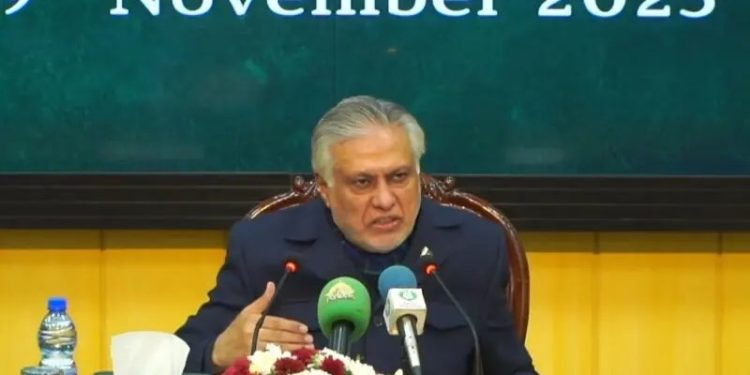 FM Dar says Pakistan ready to join Gaza peace force, ‘not ready’ to disarm Palestinian resistance group Hamas