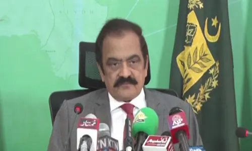 PTI cannot ‘differentiate between anti-establishment and anti-army politics,’ says Sanaullah