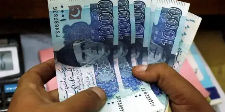 Investment-to-GDP ratio may fall below 13pc