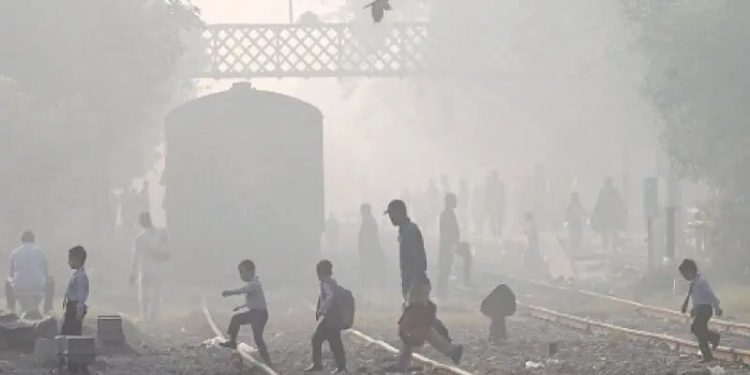 Lahore’s worst air quality persists with no rain in sight
