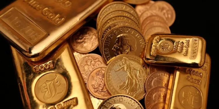 Gold tops $4,500, silver and platinum hit records in metal markets frenzy