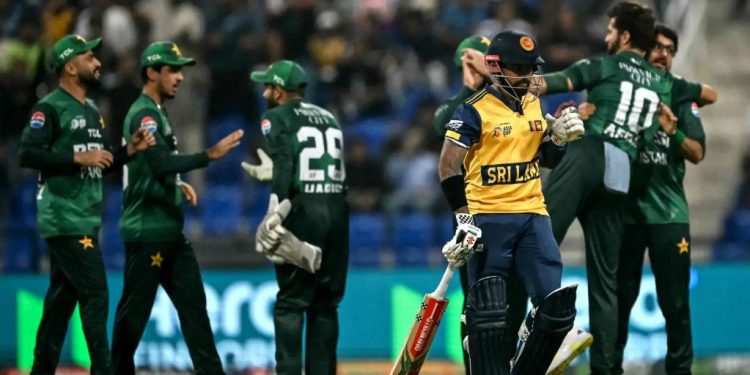 Shadab returns, Babar, Shaheen out as Pakistan name squad for Sri Lanka T20 series