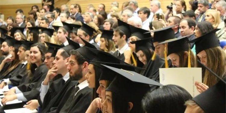 UK universities restrict recruitment of Pakistani, Bangladeshi students